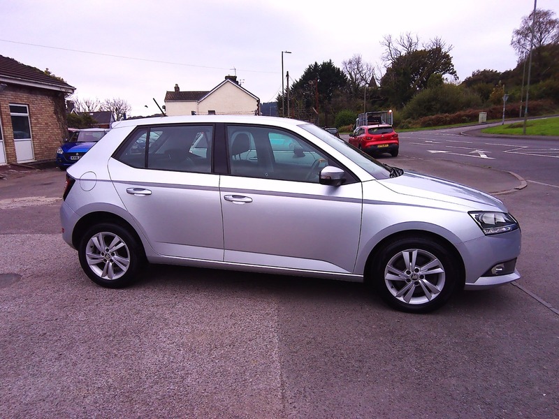 Used Skoda Fabia 2019 for sale - 77132613: Photo 5