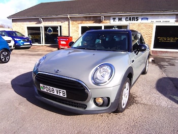 Used MINI Clubman 2018 for sale - 77836508: Photo