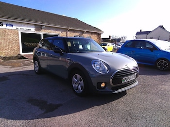 Used MINI Clubman 2018 for sale - 77836508: Photo