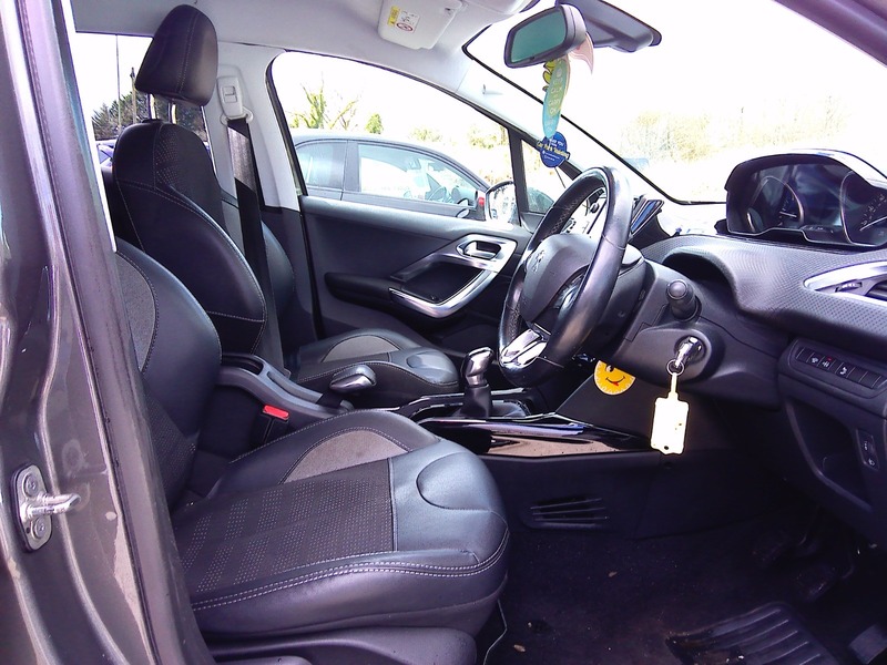 Used Peugeot 2008 2017 for sale - 77132582: Photo 11