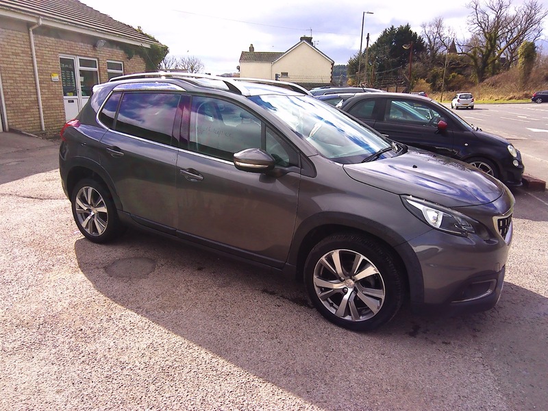 Used Peugeot 2008 2017 for sale - 77132582: Photo 5
