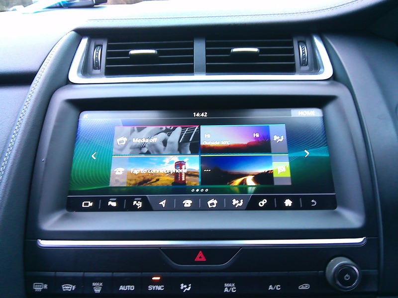 Used Jaguar E-Pace 2018 for sale - 77132628: Photo 10