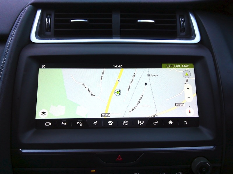 Used Jaguar E-Pace 2018 for sale - 77132628: Photo 12