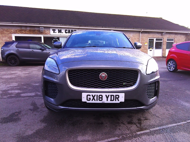 Used Jaguar E-Pace 2018 for sale - 77132628: Photo 2