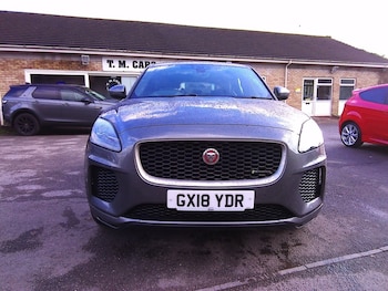 Used Jaguar E-Pace 2018 for sale - 77132628: Photo