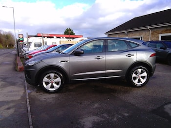 Used Jaguar E-Pace 2018 for sale - 77132628: Photo