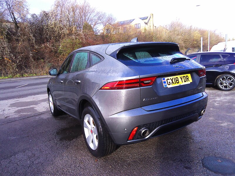 Used Jaguar E-Pace 2018 for sale - 77132628: Photo 7