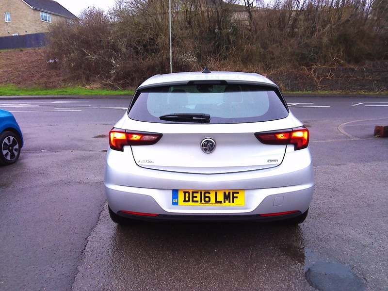 Used Vauxhall Astra 2016 for sale - 77880710: Photo 10