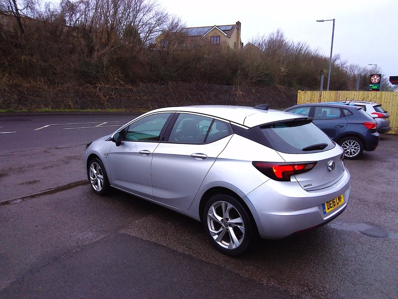 Used Vauxhall Astra 2016 for sale - 77880710: Photo 9