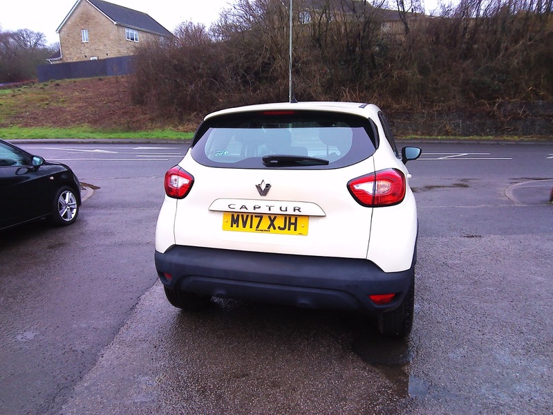 Used Renault Captur 2017 for sale - 77836516: Photo 7