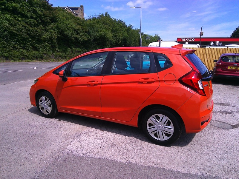 Used Honda Jazz 2018 for sale - 77132603: Photo 6