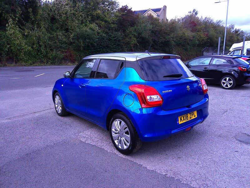 Used Suzuki Swift 2018 for sale - 77132600: Photo 8