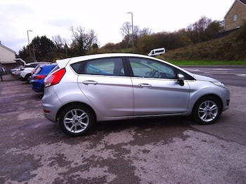 Used Ford Fiesta 2016 for sale - 77132607: Photo