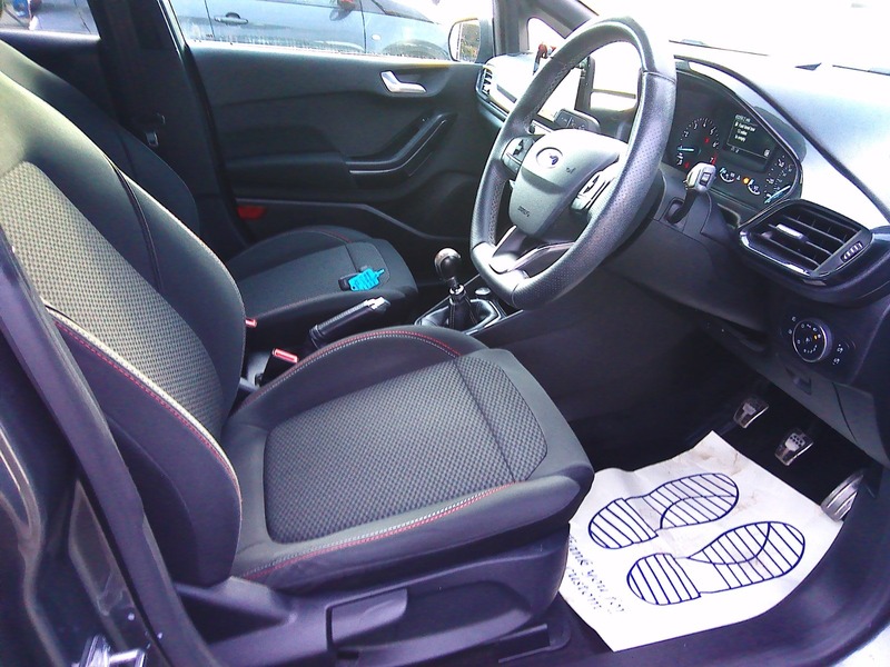 Used Ford Fiesta 2018 for sale - 77132598: Photo 9