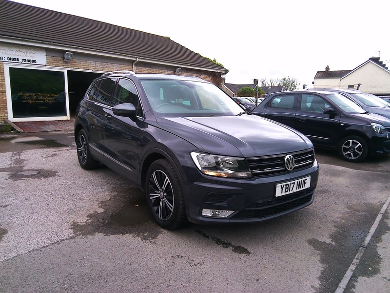 Used Volkswagen Tiguan 2017 for sale - 77132612: Photo 3