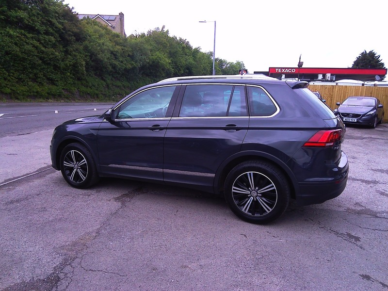 Used Volkswagen Tiguan 2017 for sale - 77132612: Photo 7