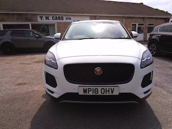 Used Jaguar E-Pace 2018 for sale - 79254738: Photo