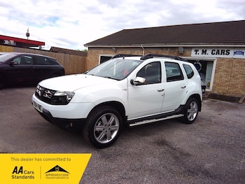 Used Dacia Duster 2014 for sale - 78488525: Photo