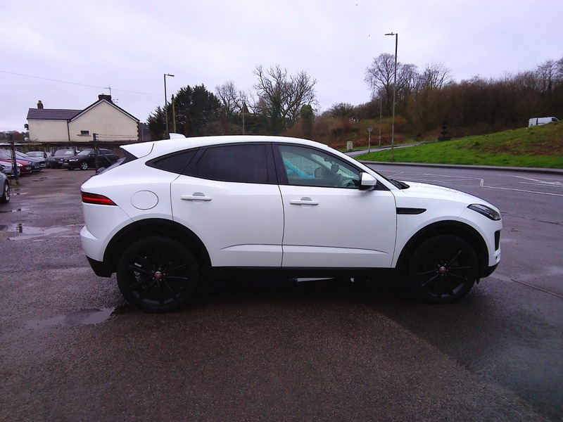 Used Jaguar E-Pace 2018 for sale - 77891444: Photo 5