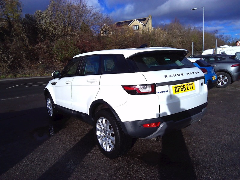 Used Land Rover Range Rover Evoque 2016 for sale - 77132625: Photo 6