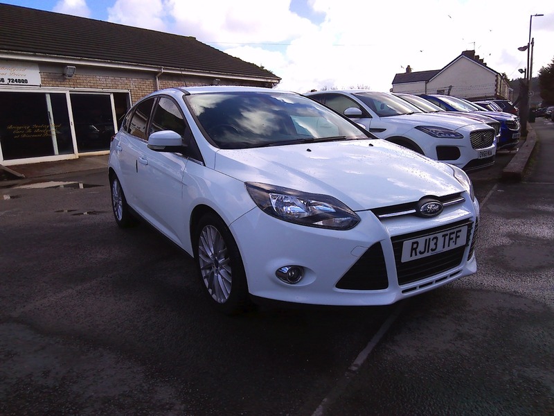 Used Ford Focus 2013 for sale - 77880709: Photo 3