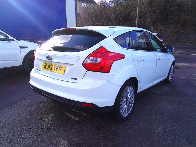 Used Ford Focus 2013 for sale - 77880709: Photo 6