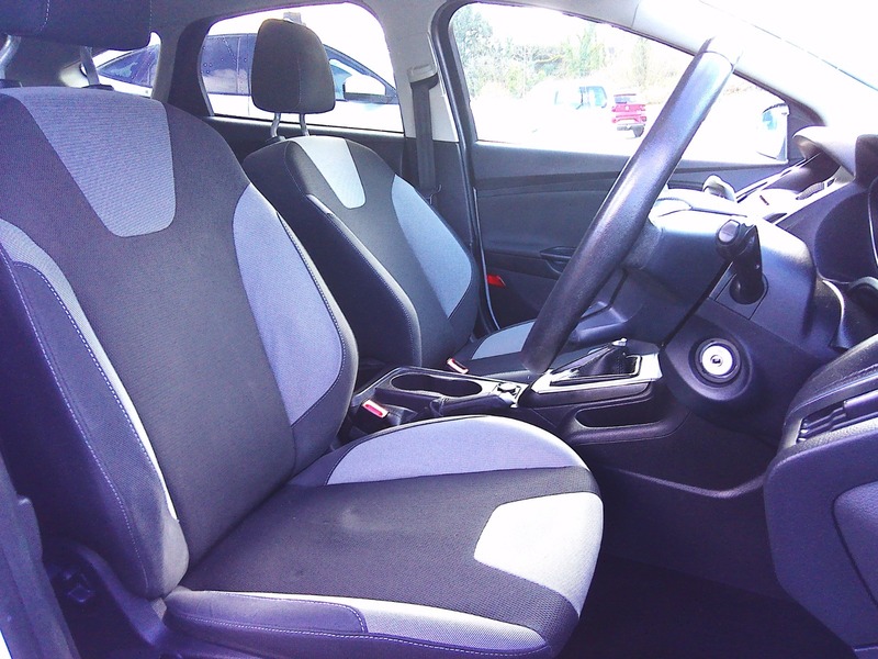 Used Ford Focus 2013 for sale - 77880709: Photo 8