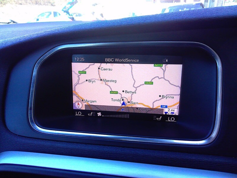 Used Volvo V40 2018 for sale - 77968116: Photo 11