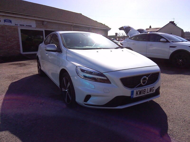 Used Volvo V40 2018 for sale - 77968116: Photo 3