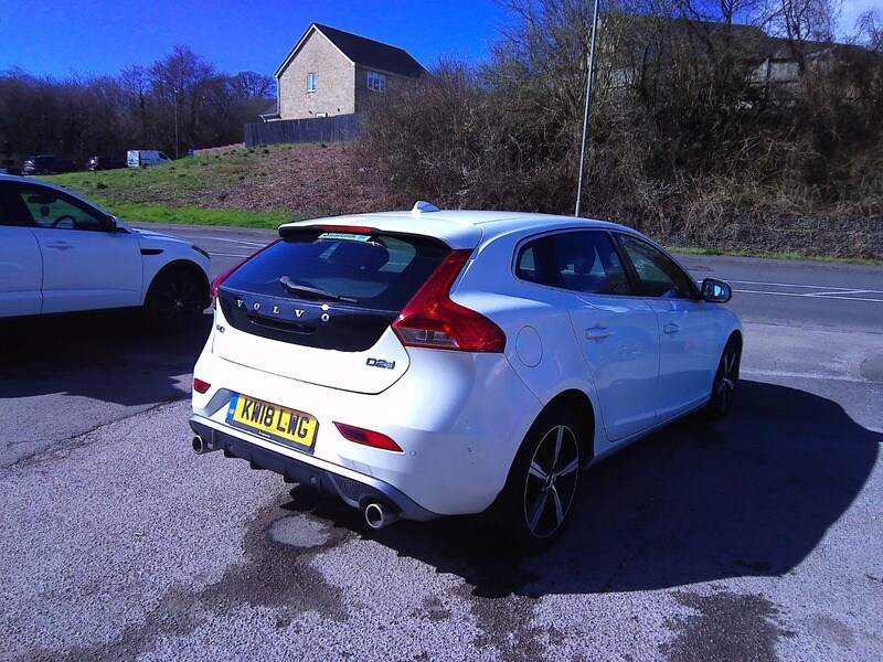 Used Volvo V40 2018 for sale - 77968116: Photo 6