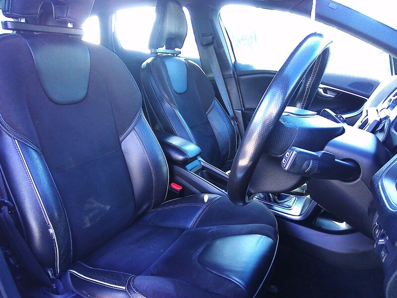 Used Volvo V40 2018 for sale - 77968116: Photo 9