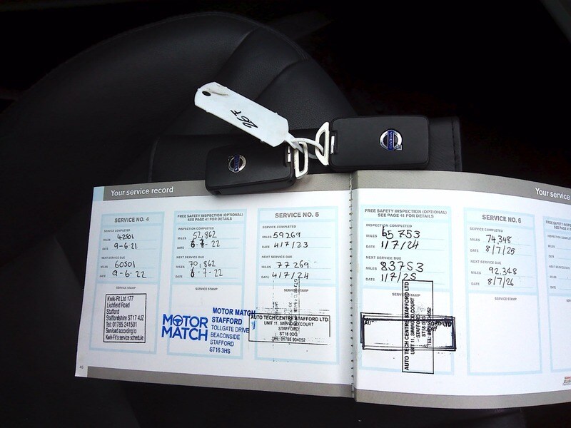 Used Volvo V60 2017 for sale - 77704189: Photo 12