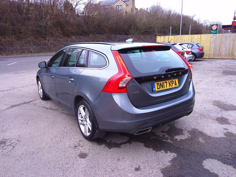 Used Volvo V60 2017 for sale - 77704189: Photo 7