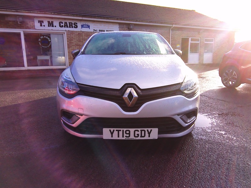 Used Renault Clio 2019 for sale - 77132619: Photo 2