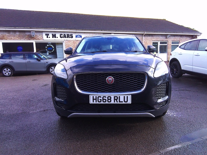 Used Jaguar E-Pace 2018 for sale - 77880735: Photo 2