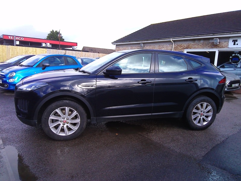 Used Jaguar E-Pace 2018 for sale - 77880735: Photo 4