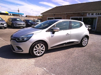 Used Renault Clio 2018 for sale - 79619781: Photo