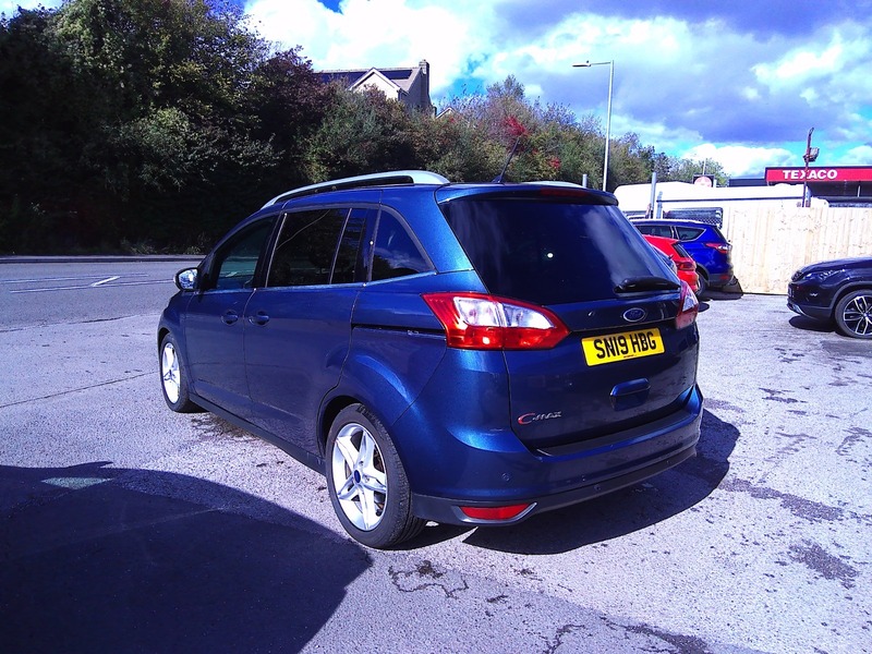 Used Ford Grand C-Max 2019 for sale - 77132596: Photo 9