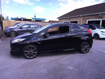 Used Ford Fiesta 2016 for sale - 79507255: Photo