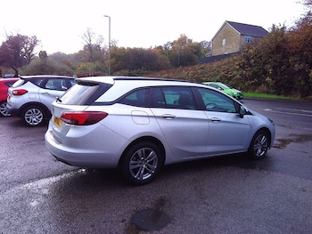 Used Vauxhall Astra 2018 for sale - 77132580: Photo