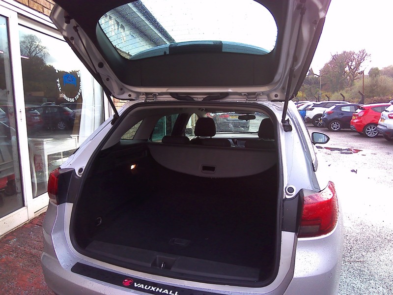 Used Vauxhall Astra 2018 for sale - 77132580: Photo 7