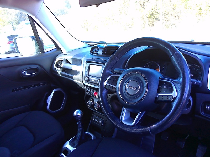 Used Jeep Renegade 2018 for sale - 77132588: Photo 9