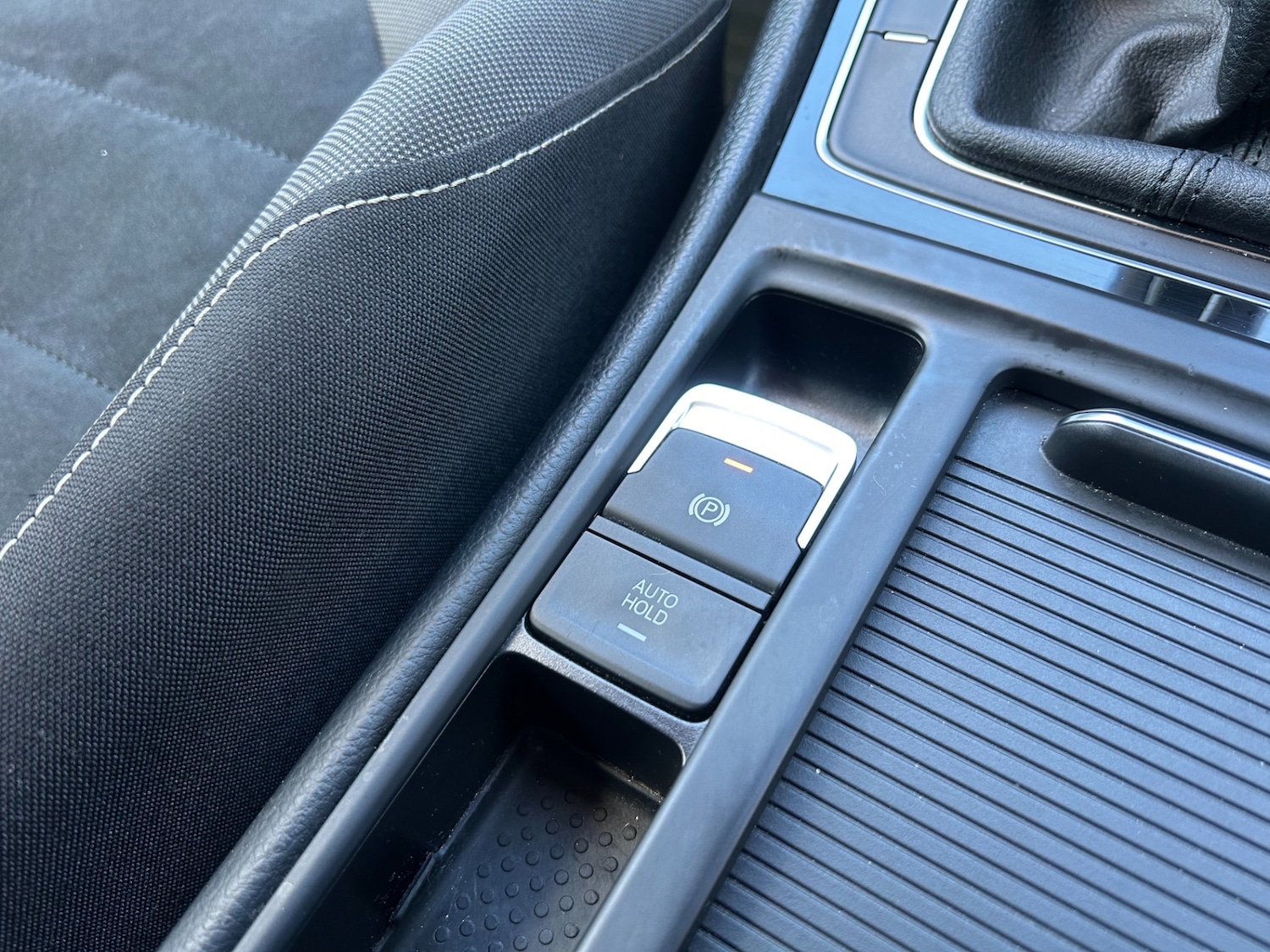 Used Volkswagen Golf 2014 for sale - 77589990: Photo 25