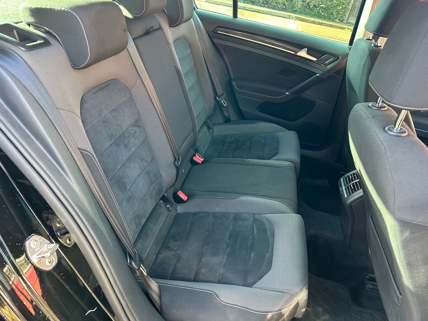 Used Volkswagen Golf 2014 for sale - 77589990: Photo 41