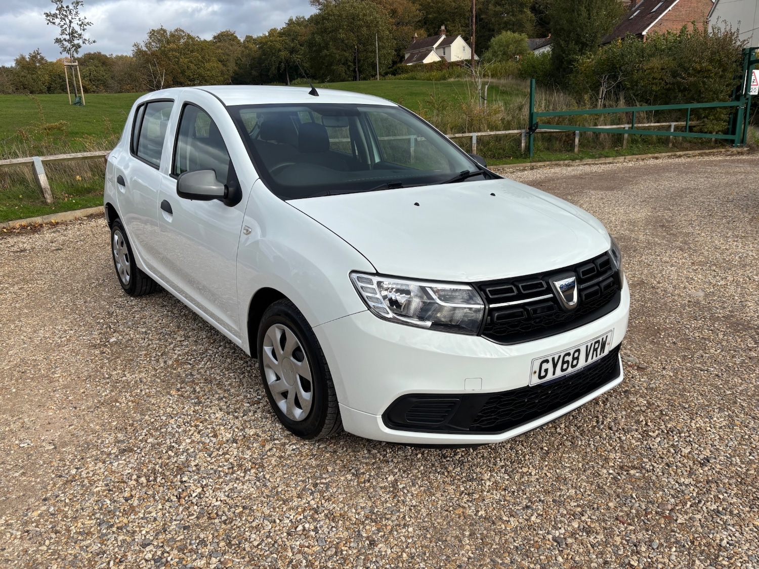 Used Dacia Sandero 2018 for sale - 76402360: Photo 3