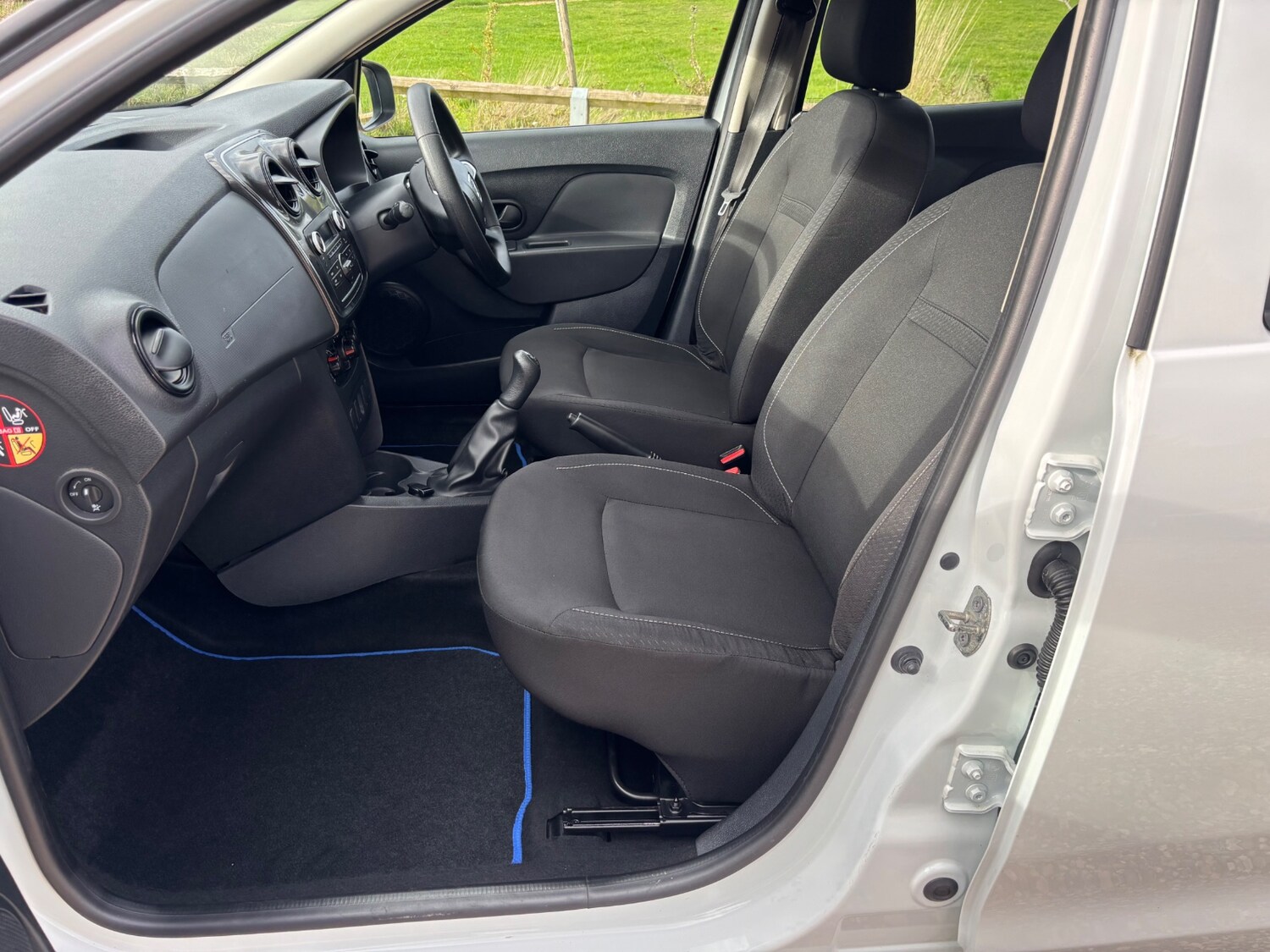 Used Dacia Sandero 2018 for sale - 76402360: Photo 32