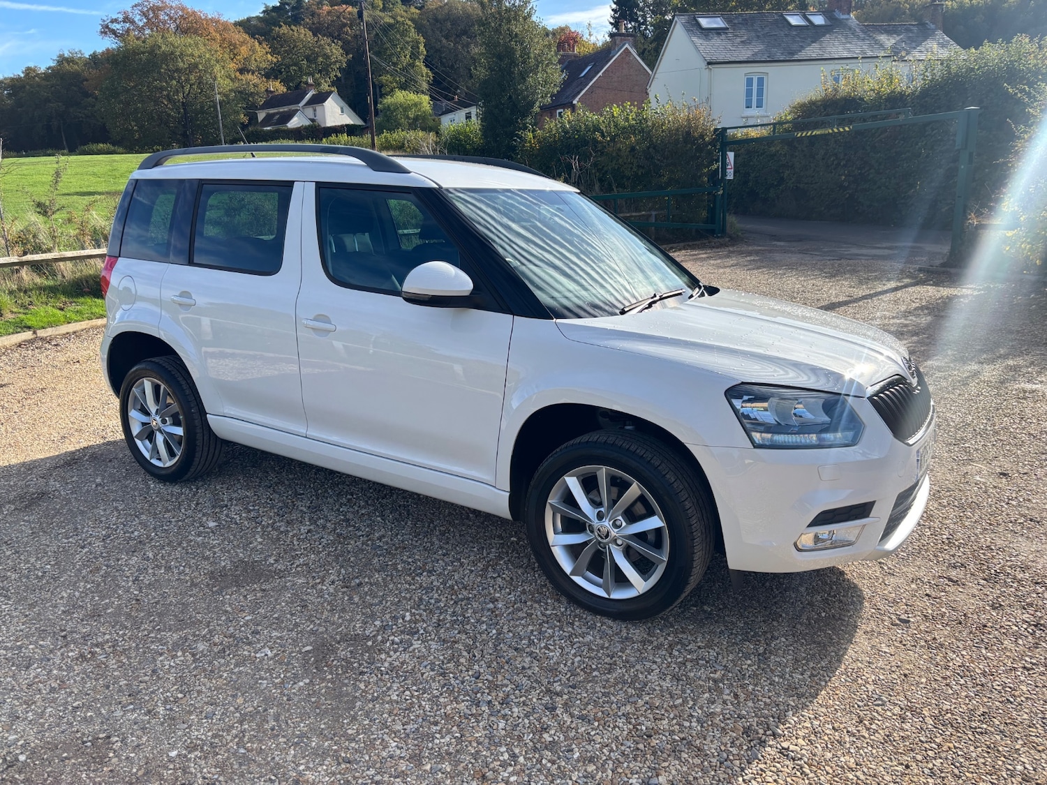 Used Skoda Yeti 2015 for sale - 76340785: Photo 1