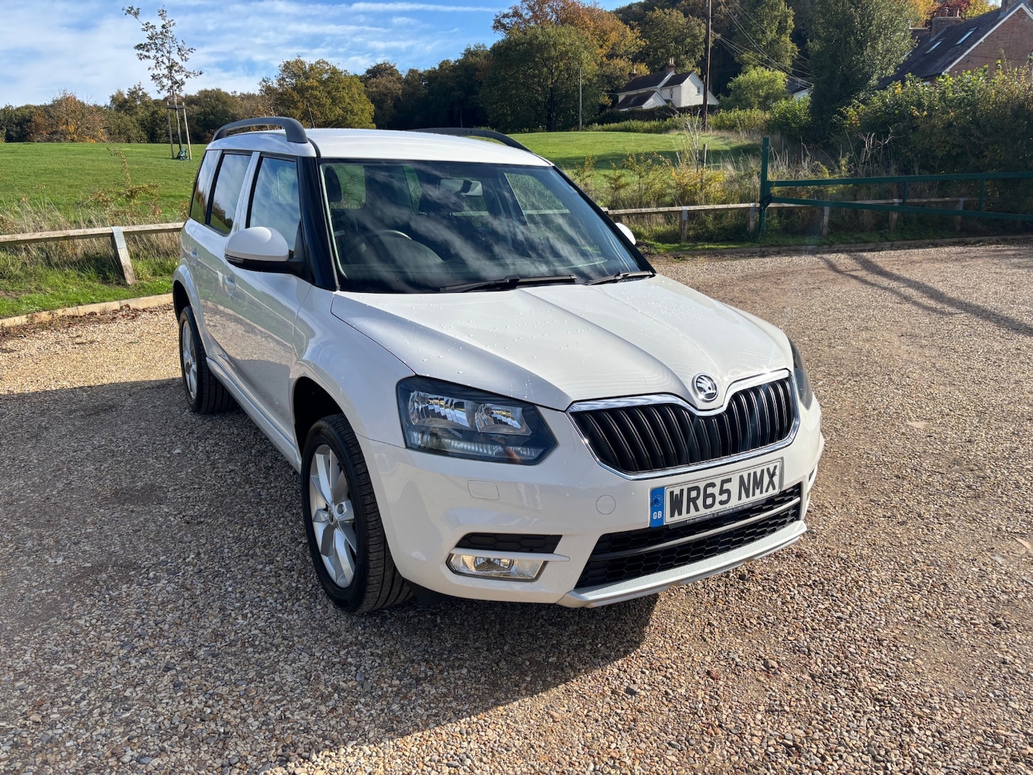 Used Skoda Yeti 2015 for sale - 76340785: Photo 3