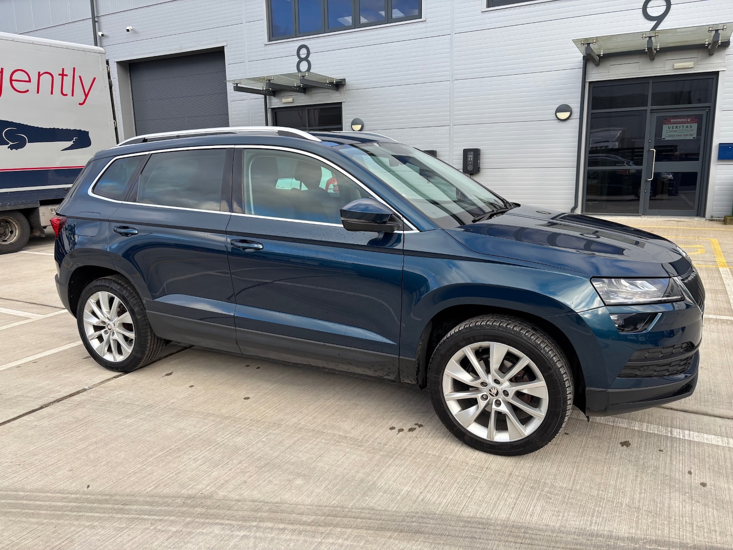 Used Skoda Karoq 2021 for sale - 77367775: Photo 1