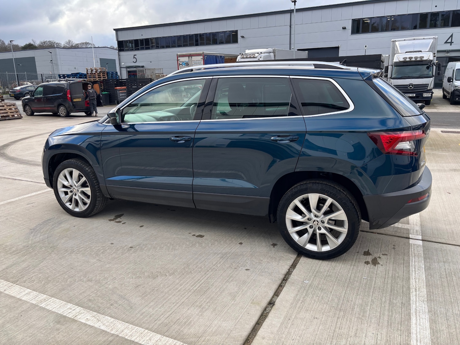 Used Skoda Karoq 2021 for sale - 77367775: Photo 14